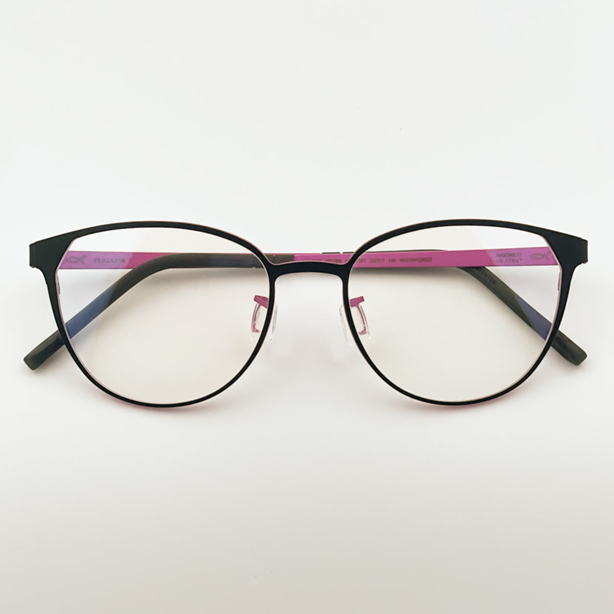 Blackfin Melrose occhiali da vista da donna design sinuoso e femminile grigio satinato fucsia