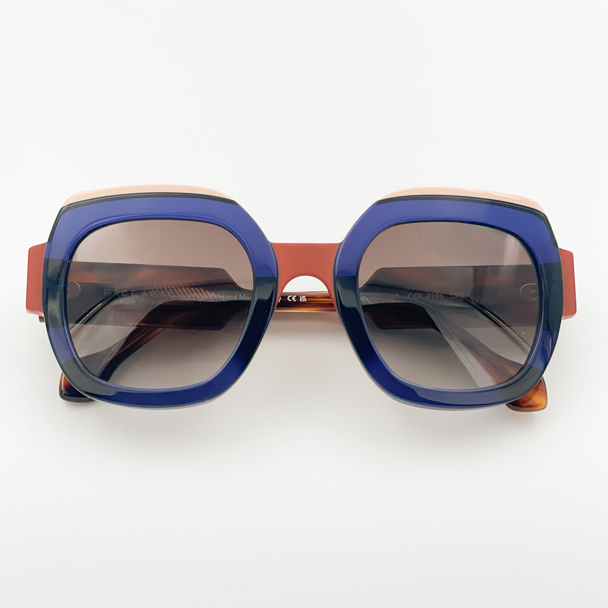 Face à Face Frost 2 occhiali da sole da donna design francese blu intenso, rosa e havana caldo