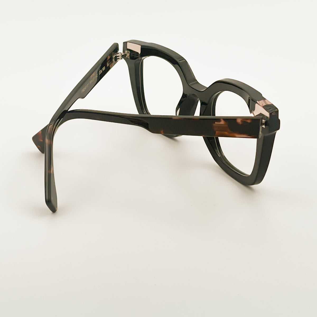 Face à Face | Friday 2  - Tartarugato trasparente