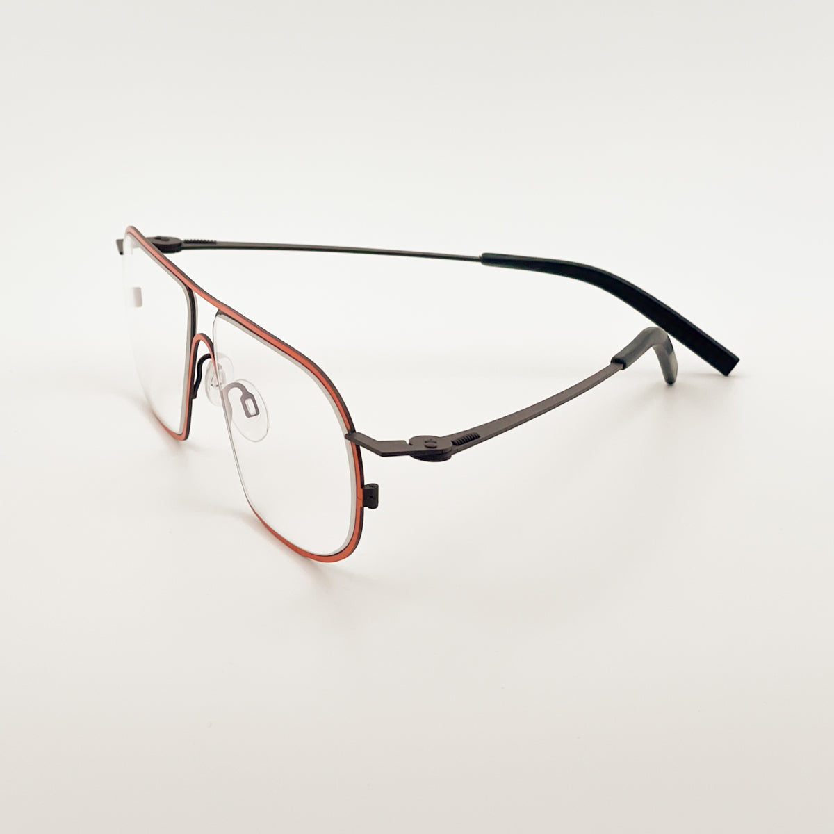 Theo | Isogon - Nero / Arancio / Ruggine